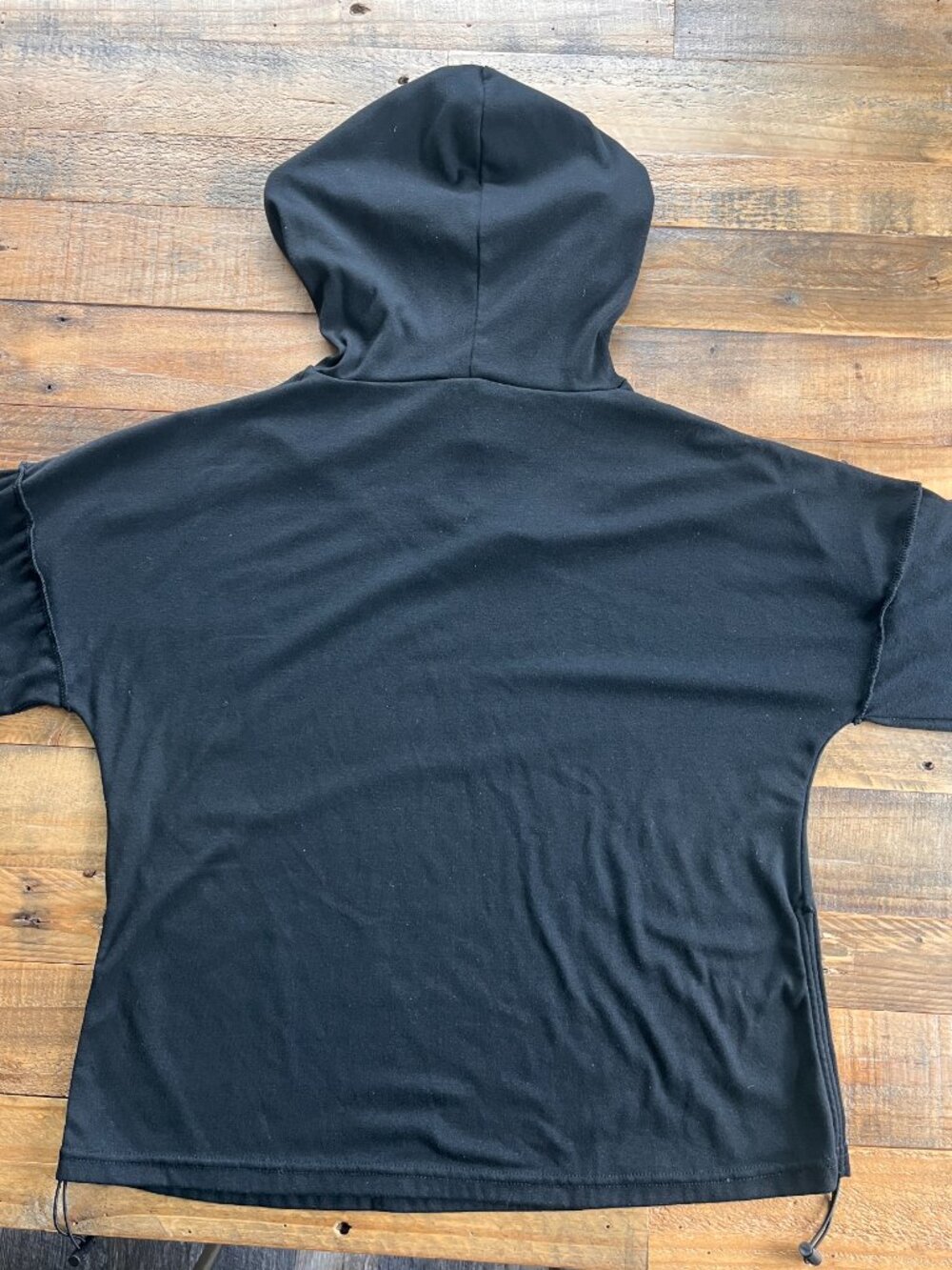 In My Nature Keyhole Hoodie Black XL - Picture 3 of 4